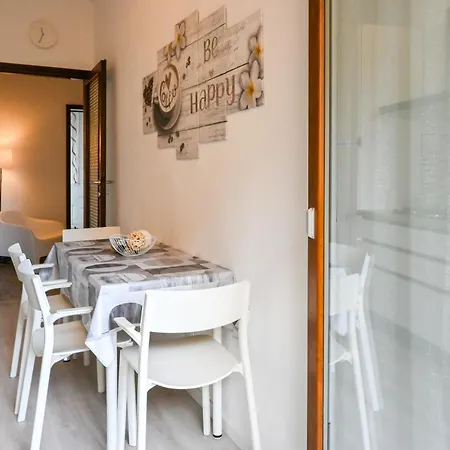 Lägenhet - The Modern Flat *
