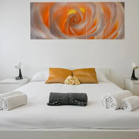- The Modern Flat Apartamento